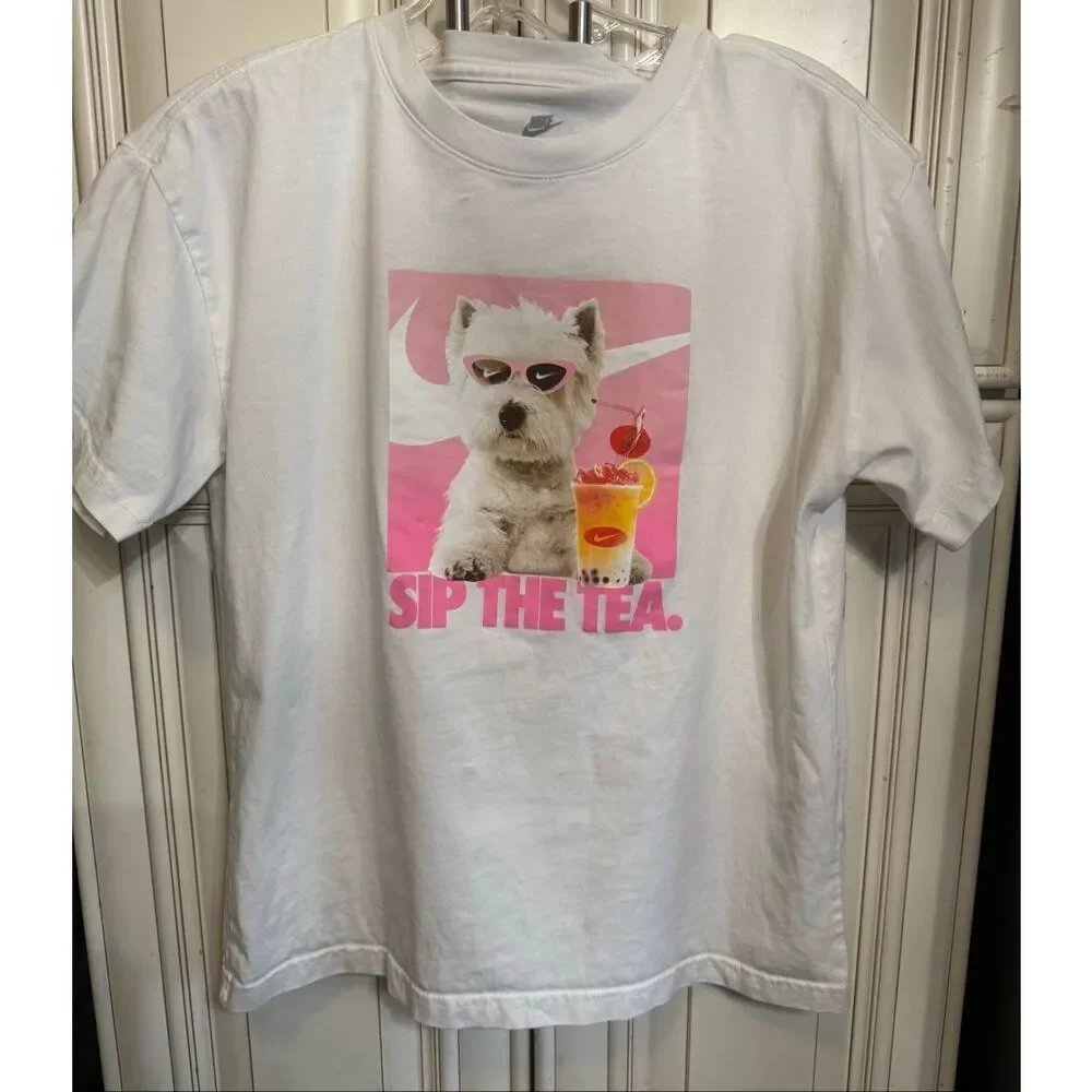 The Nike Tee Girls' Sip The Tea Loose Fit Crew Neck Graphic T-Shirt White Large